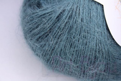 włóczka ggh Suri Alpaka col. 41 Frosted Green